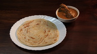 Parotta with Chicken Curry